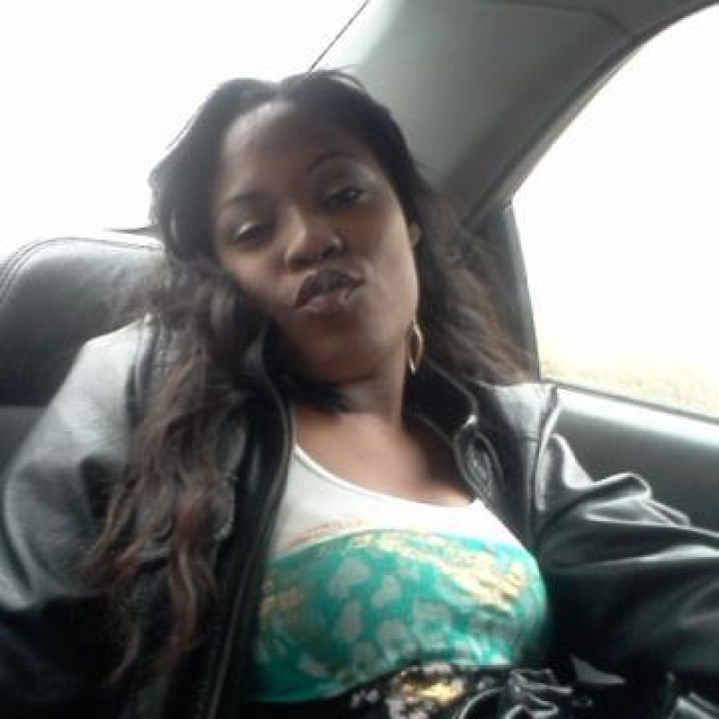 Profile picture of TastefulBeauty6